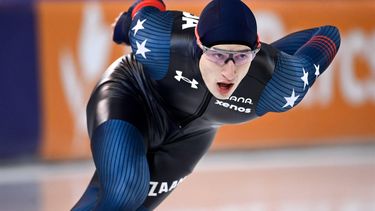 epa11009029 Jordan Stolz from the USA wins the 1500m event at the ISU Speed Skating World Cup in Stavanger, Norway, 03 December 2023.  EPA/Carina Johansen  NORWAY OUT