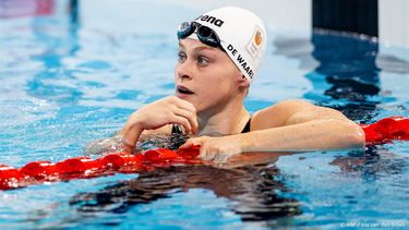 PARIJS - Maaike de Waard tijdens zwemmen op het onderdeel 100 meter rugslag vrouwen tijdens de derde dag van de Olympische Spelen in Frankrijk. ANP IRIS VAN DEN BROEK