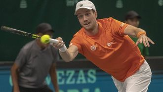 2023-09-12 14:39:37 epa10856204 Botic van de Zandschulp of Netherlands in action against Otto Virtanen of Finland during the Davis Cup Group D match between Netherlands and Finland in Split, Croatia, 12 September 2023.  EPA/-