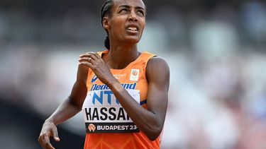 2023-08-19 14:23:31 Netherlands' Sifan Hassan reacts after finishing the women's 1500m heats during the World Athletics Championships at the National Athletics Centre in Budapest on August 19, 2023. Netherlands' Sifan Hassan
Jewel SAMAD / AFP