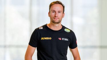 2023-09-15 17:00:32 ROTTERDAM - Portret van schaatser Thomas Krol tijdens de teampresentatie van de schaatsploegen van Team Jumbo-Visma. ANP MARCO DE SWART