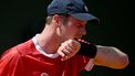 2023-05-29 15:40:52 epa10661959 Botic van de Zandschulp of Netherlands plays Thiago Agustin Tirante of Argentina in their Men's Singles first round match during the French Open Grand Slam tennis tournament at Roland Garros in Paris, France, on 29 May 2023.  EPA/CAROLINE BLUMBERG
