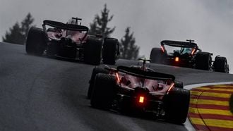 2023-07-29 14:04:34 Ferrari's Monegasque driver Charles Leclerc (L), Ferrari's Spanish driver Carlos Sainz Jr (down) and Mercedes' British driver Lewis Hamilton (R) compete during the sprint shootout ahead of the Formula One Belgian Grand Prix at the Spa-Francorchamps Circuit in Spa on July 29, 2023. 
JOHN THYS / AFP