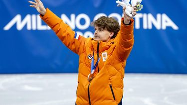 MILAAN - Melle van 't Wout tijdens de medailleceremonie van de 500 meter bij het shorttrack schaatsen in de Milano Ice Skating Area op de Olympische Winterspelen van Milaan. ROBIN VAN LONKHUIJSEN / ANP