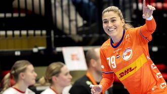 DEN BOSCH - Estavana Polman tijdens de Golden League handbal wedstrijd van Nederland tegen Denemarken in de Maaspoort. ANP SANDER KONING