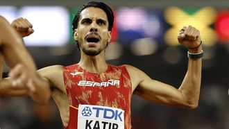 epa10824211 Mohamed Katir of Spain celebrates after placing second in the Men's 5000m final at the World Athletics Championships Budapest, Hungary, 27 August 2023.  EPA/ROBERT GHEMENT