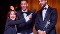 ARNHEM - Worthy de Jong en Dimeo van der Horst van de 3x3 basketbalmannen op het podium na het winnen van Sportploeg van het jaar 2024 tijdens de uitreiking van de sportprijzen tijdens het NOC*NSF Sportgala. ANP ROBIN VAN LONKHUIJSEN