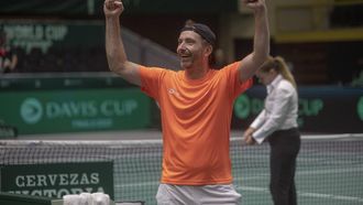 epa10857219 Matwe Middelkoop of Netherlands celebrates after winning the Davis Cup Group D match between the Netherlands and Finland in Split, Croatia, 12 September 2023.  EPA/-