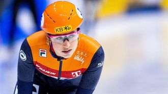 SEOUL - Suzanne Schulting in actie op de finale 1.000 meter tijdens het WK Shorttrack in Zuid-Korea. ANP IRIS VAN DEN BROEK