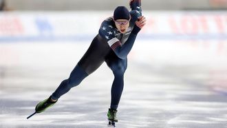 epa11724280 Jordan Stolz of the US competes during the 500m men at the Four Continents Speed Skating Championships in Hachinohe, northeastern Japan, 16 November 2024. Jordan Stolz took the gold medal.  EPA/JIJI PRESS JAPAN OUT EDITORIAL USE ONLY/