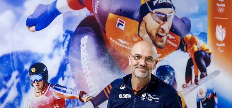 ARNHEM - André Cats, directeur topsport van TeamNL poseert na afloop van een persgesprek op Papendal. De bijeenkomst staat in het teken van de Olympische Winterspelen van Milaan Cortina. ANP ROBIN VAN LONKHUIJSEN