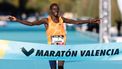 epa09623060 Kenyan athlete Lawrence Cherono wins the Trinidad Alfonso EDP Valencia Marathon in Valencia, Spain, 05 December 2021.  EPA/Miguel Angel Polo