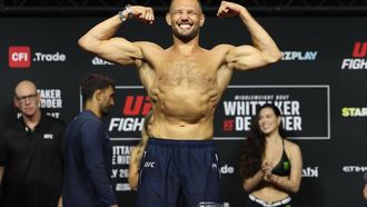 epa12261659 Reinier de Ridder of the Netherlands poses during the weigh-in for the featherweight championship bout at UFC FN 193, in Abu Dhabi, United Arab Emirates, 25 July 2025. The UFC FN 193 fight Whittaker vs de Ridder takes place on 26 July in Abu Dhabi  EPA/ALI HAIDER