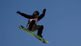 epa12571244 Romy Van Vreden of the Netherlands competes during the Women's Snowboard event at the 2025 FIS Snowboard and Free Ski Big Air World Cup in Beijing, China, 05 December 2025. The FIS Snowboard and Free Ski Big Air World Cup runs from 04 to 06 December.  EPA/WU HAO