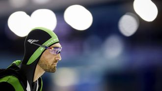 HEERENVEEN - Kjeld Nuis voorafgaand aan de 1.000 meter voor mannen tijdens de slotdag van het NK Afstanden in Thialf. De olympische winter werd afgetrapt met het driedaagse schaatstoernooi. ANP VINCENT JANNINK