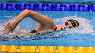 2023-07-25 04:38:05 Netherlands' Marrit Steenbergen competes in a heat of the women's 200m freestyle swimming event during the World Aquatics Championships in Fukuoka on July 25, 2023. 
MANAN VATSYAYANA / AFP