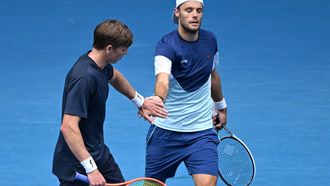 epa11846101 Andre Goransson (L) of Sweden and Sem Verbeek of the Netherlands during their men’s doubles semi-final match against Andrea Vavassori and Simone Bolelli of Italy at the Australian Open tennis tournament in Melbourne, Australia, 23 January 2025.  EPA/JAMES ROSS AUSTRALIA AND NEW ZEALAND OUT