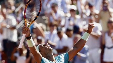 epa11489144 Rafael Nadal of Spain celebrates winning his Men's Singles semi final match against Duje Ajdukovic of Croatia at the Swedish Open tennis tournament in Bastad, Sweden, 20 July 2024.  EPA/Adam Ihse  SWEDEN OUT