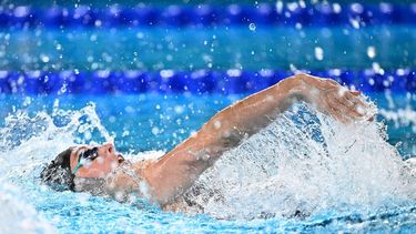 Netherlands' Marrit Steenbergen  competes in  a semi-final of the women's 100m backstroke swimming event during the LEN European Aquatics Championships at the Olympic Aquatic Centre in Saint-Denis, northern suburbs of Paris, on August 14, 2026. 
JULIEN DE ROSA / AFP