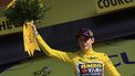 2023-07-19 17:48:09 epa10755969 Danish rider Jonas Vingegaard of team Jumbo-Visma celebrates on the podium after retaining the overall leader's yellow jersey after the 17th stage of the Tour de France 2023, a 166kms race from Saint-Gervais Mont-Blanc to Courchevel, France, 19 July 2023.  EPA/MARTIN DIVISEK