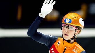 ROTTERDAM - Suzanne Schulting tijdens de heats 1000m op het WK shorttrack in Ahoy. ANP IRIS VAN DEN BROEK
