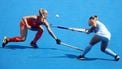 epa11533141 Joosje Burg (L) of the Netherlands is accidently hit with the ball in the face by Agustina Gozelany of Argentina during the Women semifinal betwen the Netherlands and Argentina of the Field Hockey competitions in the Paris 2024 Olympic Games, at the Yves-du-Manoir Stadium in Colombes, France, 07 August 2024.  EPA/CHRISTOPHE PETIT TESSON