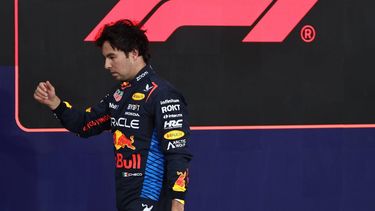 epa11762276 Red Bull Racing driver Sergio Perez of Mexico walks by after the Qualifying for the Formula One Abu Dhabi Grand Prix, in Abu Dhabi, United Arab Emirates, 07 December 2024. The 2024 Formula One Abu Dhabi Grand Prix is held on the Yas Marina Circuit racetrack on 08 December.  EPA/HAMAD I MOHAMMED / POOL