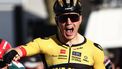 Jumbo-Visma's Dutch rider Olav Kooij celebrates as he crosses the finish line to win the 5th stage's of the 81st Paris - Nice cycling race, 212,5 km between Saint-Symphorien-sur-Coise and Saint-Paul-Trois-Chateaux, on March 9, 2023. 
Anne-Christine POUJOULAT / AFP