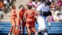 MONCHENGLADBACH - De spelers van Nederland vieren de 1-0   tegen Frankrijk tijdens de halve finale op het EK Hockey in het HockeyPark stadion. ANP ROBIN VAN LONKHUIJSEN
