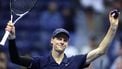 Italy’s Jannik Sinner celebrates after defeating Italy’s Lorenzo Musetti during their men's singles quarterfinal tennis match on day eleven of the US Open tennis tournament at the USTA Billie Jean King National Tennis Center in New York City, on September 3, 2025. 
CHARLY TRIBALLEAU / AFP