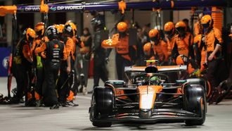 McLaren's British driver Lando Norris makes a pit stop during the Las Vegas Formula One Grand Prix at the Las Vegas Strip Circuit in Las Vegas, Nevada, on November 22, 2025. 
Cristobal Herrera Ulashkevich / POOL / AFP
