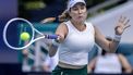 epa11252230 Danielle Collins of the US in action against Elena Rybakina of Kazakhstan during their women's final match of the 2024 Miami Open tennis tournament, in Miami, Florida, USA, 30 March 2024.  EPA/CRISTOBAL HERRERA-ULASHKEVICH