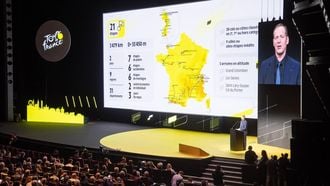 epa13322123 Tour de France general director Christian Prudhomme unveils the map of the stages during the presentation of the Tour de France 2027 cycling race in Paris, France, 22 October 2026.  EPA/CHRISTOPHE PETIT TESSON