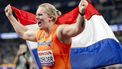 TOKIO - Jessica Schilder na de finale op het onderdeel kogelstoten tijdens de WK atletiek in het Japan National Stadium. ANP ROBIN VAN LONKHUIJSEN