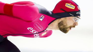 HEERENVEEN - Chris Huizinga tijdens de 10.000 meter op de laatste dag van het World Cup kwalificatietoernooi schaatsen in Thialf. ANP VINCENT JANNINK