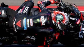 epa13295838 Aprilia Racing rider Marco Bezzecchi of Italy in action during the MotoGP race at the Motorcycling Grand Prix of Indonesia at Mandalika Circuit in Mandalika, Indonesia, 11 October 2026.  EPA/MAST IRHAM