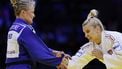 Croatia's Lara Cvjetko (white) competes against Netherlands' Sanne Van Dijke in the women's under 70 kg round of 32 at the World Judo Championships in Baku on October 8, 2026. 
Anne-Christine POUJOULAT / AFP