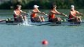 AMSTERDAM - Lennart van Lierop, Gert-Jan van Doorn, Eli Brouwer en Rik Rienks in actie tijdens de halve finale mannen vier-zonder op de vierde dag van de wereldkampioenschappen roeien op de Bosbaan in het Amsterdamse Bos. IRIS VAN DEN BROEK / ANP