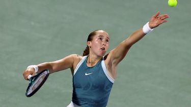 epa11915846 Mirra Andreeva of Russia in action during the final match against Clara Tauson of Denmark at the Dubai Tennis WTA Championships 2025 in Dubai, United Arab Emirates, 22 February 2025.  EPA/ALI HAIDER