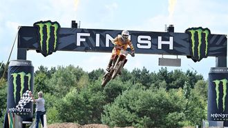 Red Bull KTM Factory Racing team's Dutch rider Jeffrey Herlings takes a jump as he wins at the motocross MXGP Grand Prix Flanders, race 14/20 of the FIM Motocross World Championship, in Lommel, on July 28, 2024. 
MAARTEN STRAETEMANS / Belga / AFP