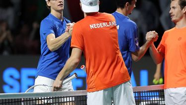 2023-11-23 17:20:28 Italy's Jannik Sinner (L) and Lorenzo Sonego (2R) shake hands with Netherlands' Tallon Griekspoor (2L) and Wesley Koolhof after winning the second men's doubles quarter-final tennis match between Italy and Netherlands of the Davis Cup tennis tournament at the Martin Carpena sportshall, in Malaga on November 23, 2023. 
LLUIS GENE / AFP