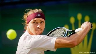 epa13290864 Alexander Zverev of Germany in action against Wu Yibing of China during their Men's Singles match at the Shanghai Masters tennis tournament in Shanghai, China, 09 October 2026.  EPA/ALEX PLAVEVSKI