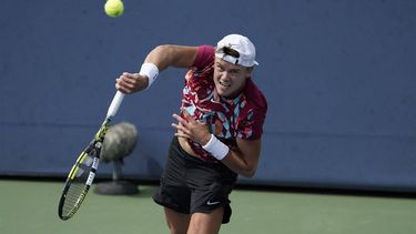 2023-08-28 19:14:41 Denmark's Holger Rune serves against Spain's Roberto Carballes Baena during the US Open tennis tournament men's singles first round match at the USTA Billie Jean King National Tennis Center in New York City, on August 28, 2023. 
TIMOTHY A. CLARY / AFP