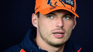 2023-07-27 14:53:01 epa10771779 Dutch Formula One driver Max Verstappen of Red Bull Racing talks to media upon arrival at the Circuit de Spa-Francorchamps racetrack in Stavelot, Belgium, 27 July 2023. The 2023 Formula 1 Belgian Grand Prix takes place on 30 July.  EPA/CHRISTIAN BRUNA
