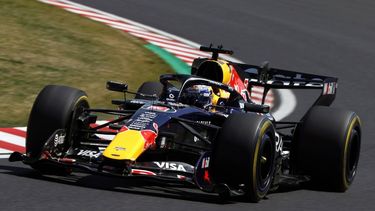 epa12853393 Red Bull Racing driver Max Verstappen of the Netherlands in action during the first practice session of the Formula 1 Japanese Grand Prix at the Suzuka International Racing Course racetrack in Suzuka, Japan, 27 March 2026. The 2026 Formula 1 Japanese Grand Prix is held on 29 March.  EPA/FRANCK ROBICHON