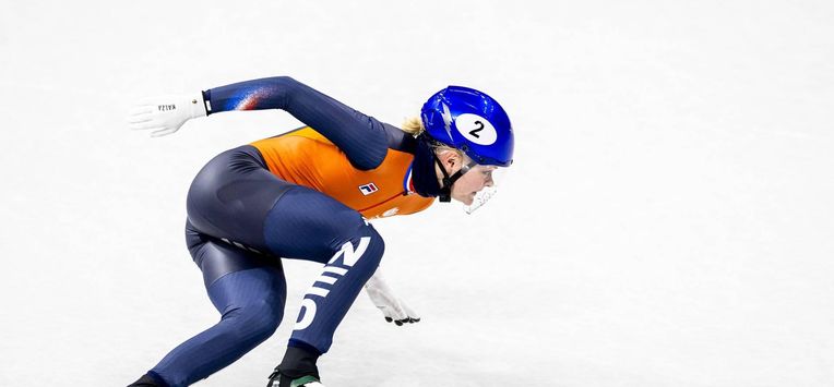 MILAAN - Xandra Velzeboer in actie op de kwalificatiewedstrijd voor de 500 meter vrouwen in de Milano Ice Skating Area, tijdens de Olympische Winterspelen. ROBIN VAN LONKHUIJSEN / ANP