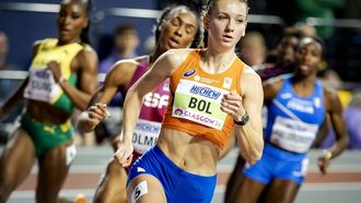 GLASGOW - Femke Bol in actie tijdens de 400 meter op de eerste dag van wereldkampioenschappen indooratletiek in Schotland. ANP ROBIN VAN LONKHUIJSEN