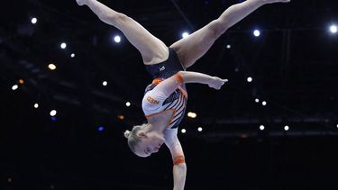 2023-10-04 20:01:57 Netherland's Sanne Wevers competes on the Balance Beam in the Women's Team Final during the 52nd FIG Artistic Gymnastics World Championships, in Antwerp, northern Belgium, on October 4, 2023. 
KENZO TRIBOUILLARD / AFP