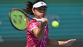 2022-09-21 05:28:43 Arianne Hartono of Netherlands returns the ball against Magda Linette of Poland during the women's singles round of 32 match at the Korea Open tennis championships in Seoul on September 21, 2022. 
Jung Yeon-je / AFP