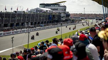 ASSEN - Racefans tijdens de 95e editie van de TT van Assen. WOUTER DE WILDE / ANP